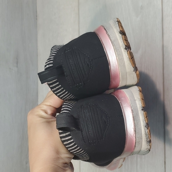 Brooks Womens Ricochet Athletic Running Sneakers shoes sz 9.5 Medium B - Picture 7 of 13